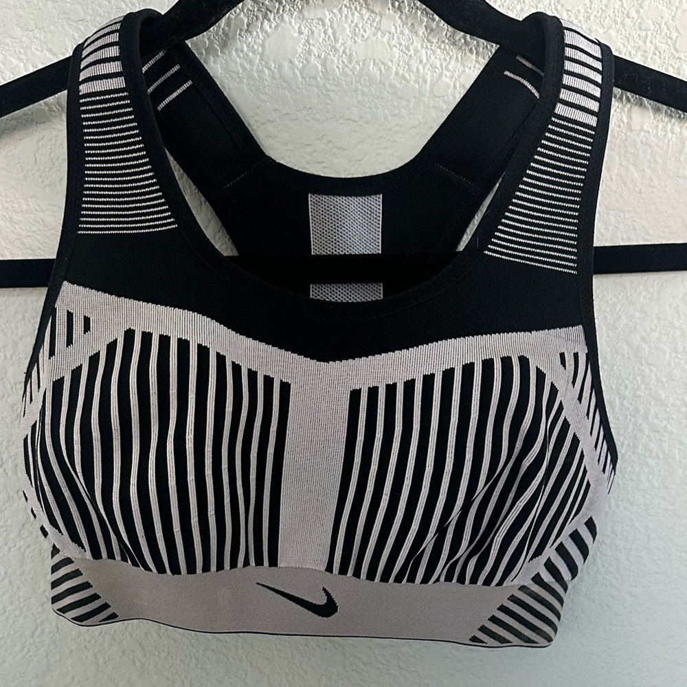 Nike FE/NOM Flyknit High-Support Sports Bra Black Gray XS - Picture 8 of 8